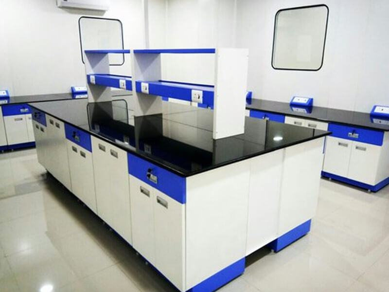 Laboratory Table